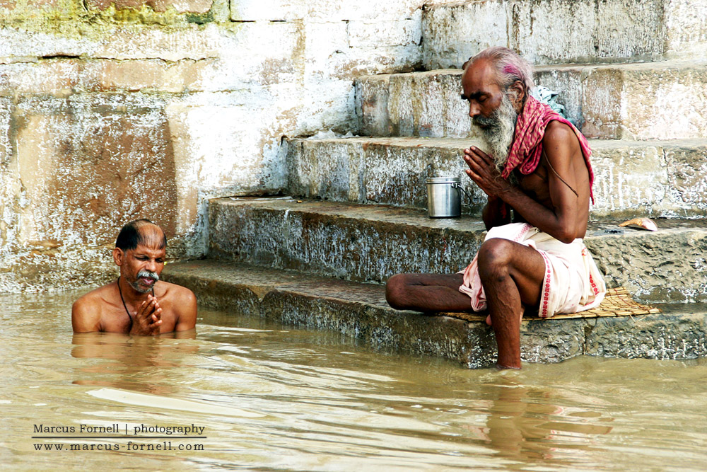 Holy bath in Ganga River | Varanasi, India