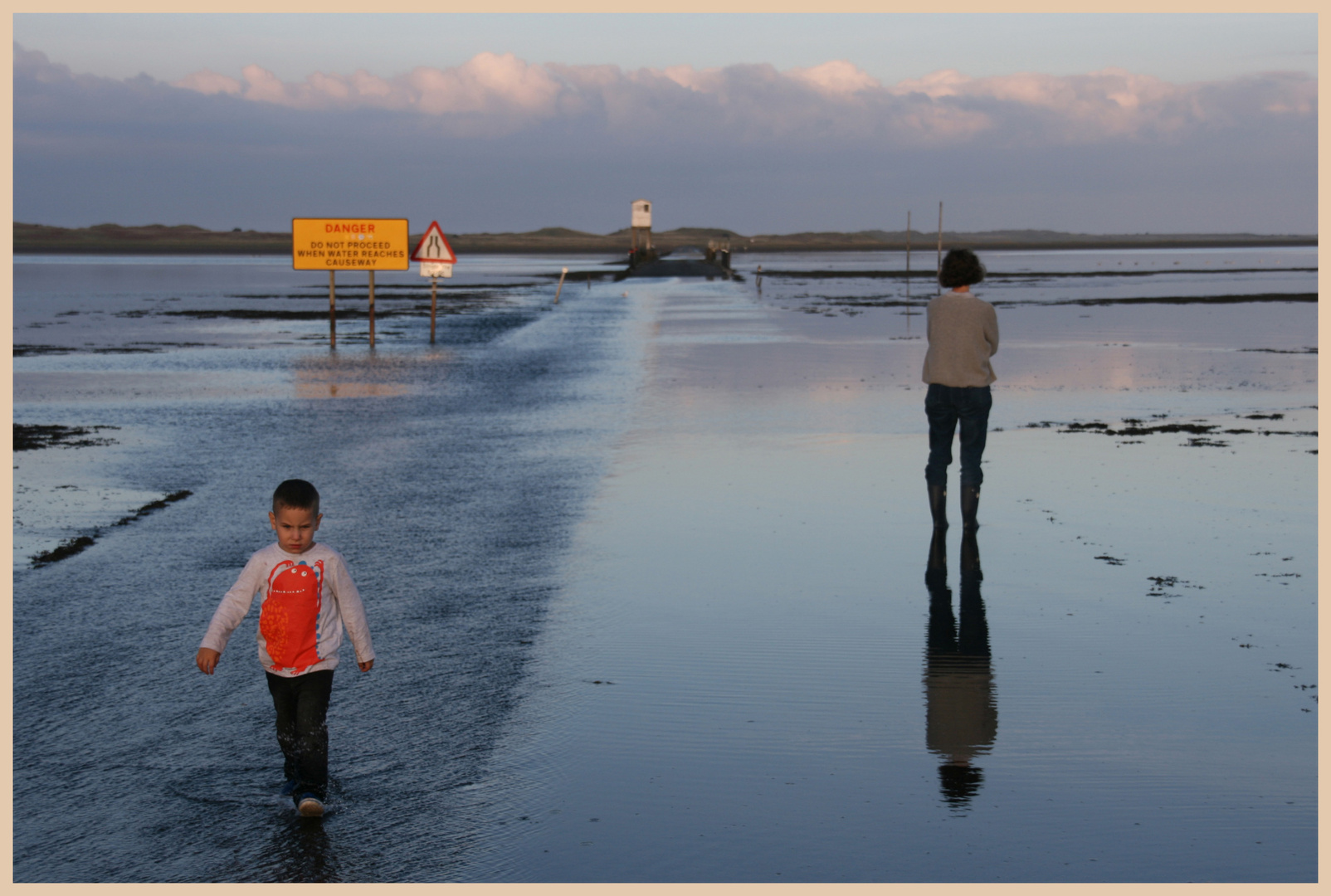 Holy island causeway rising tide 2