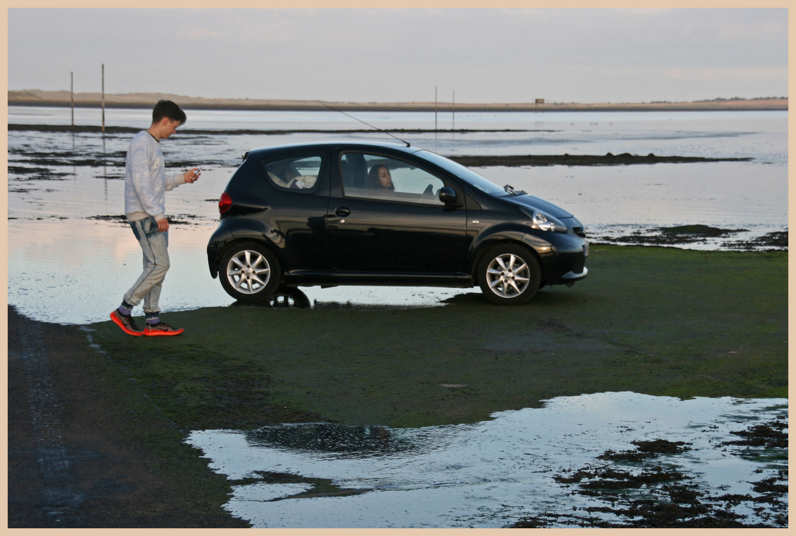 Holy island causeway rising tide 5