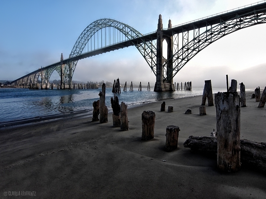 ... holz brücke ...