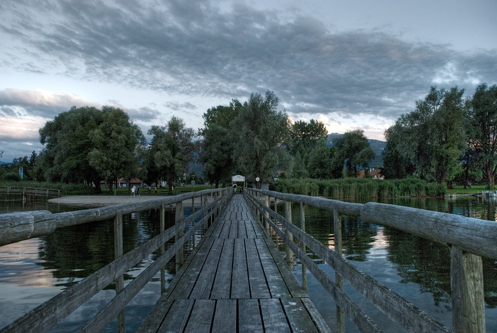 Holz-Brücke