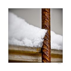 holz stahl schnee