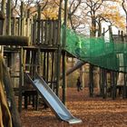 Holz und Herbst  Spielplatz Zoo Berlin