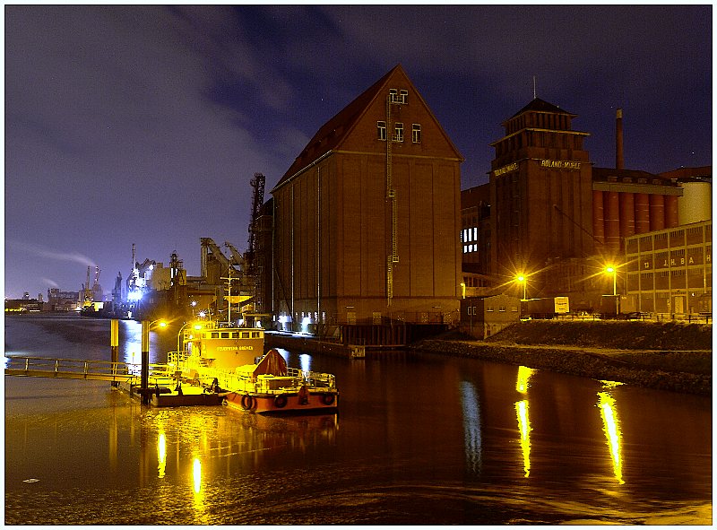 Holz- und Industriehafen