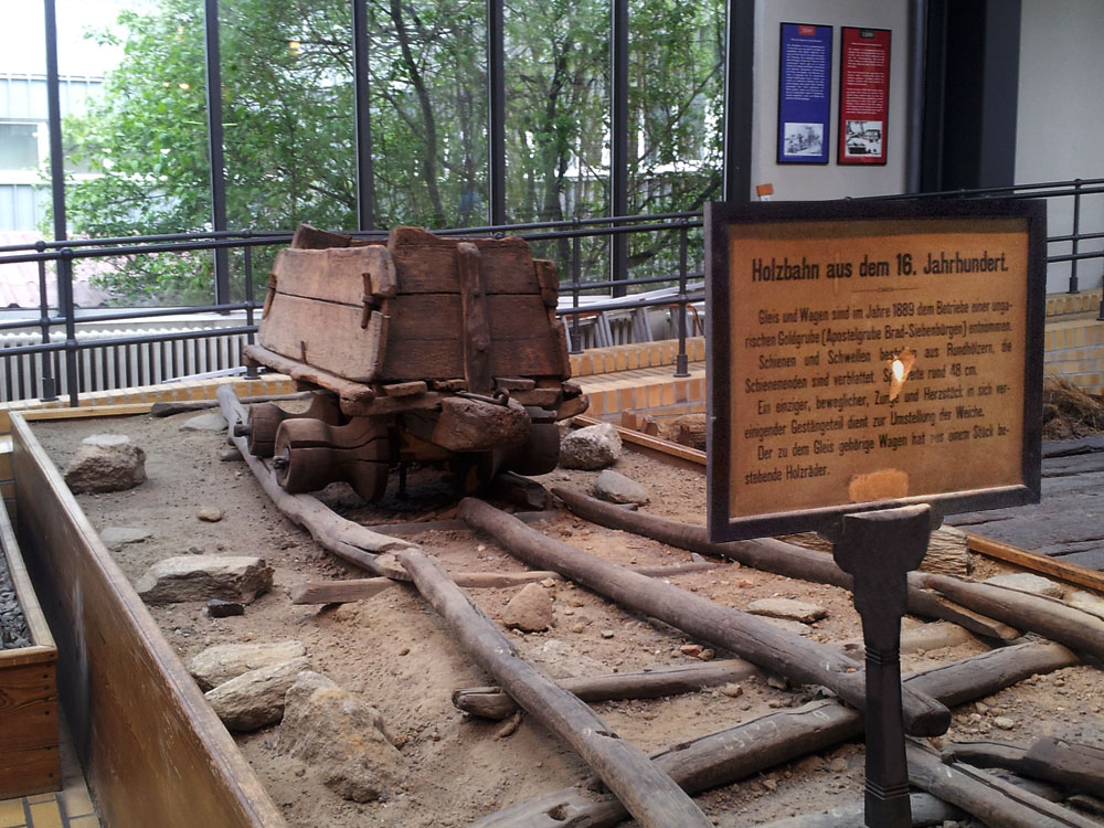 Holzbahn 16. Jahrhundert . .