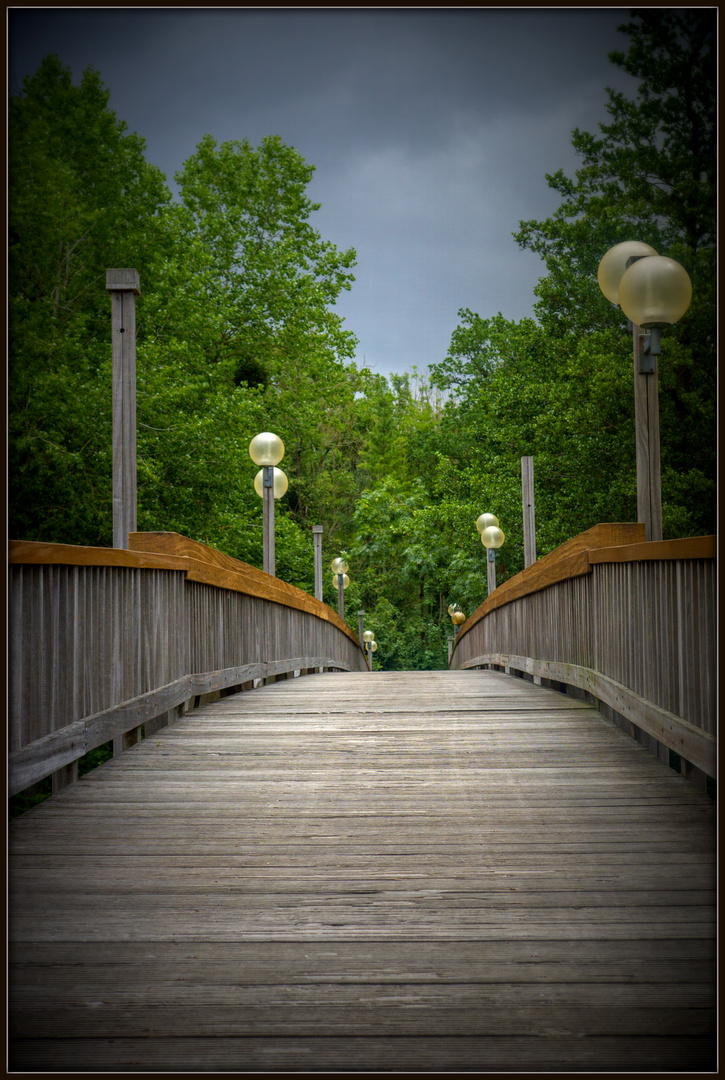 Holzbrücke