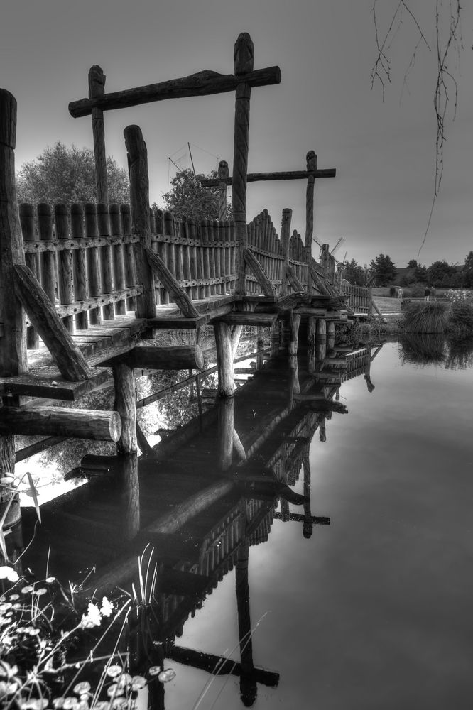 Holz.Brücke