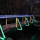 Holzbrücke bei Nacht