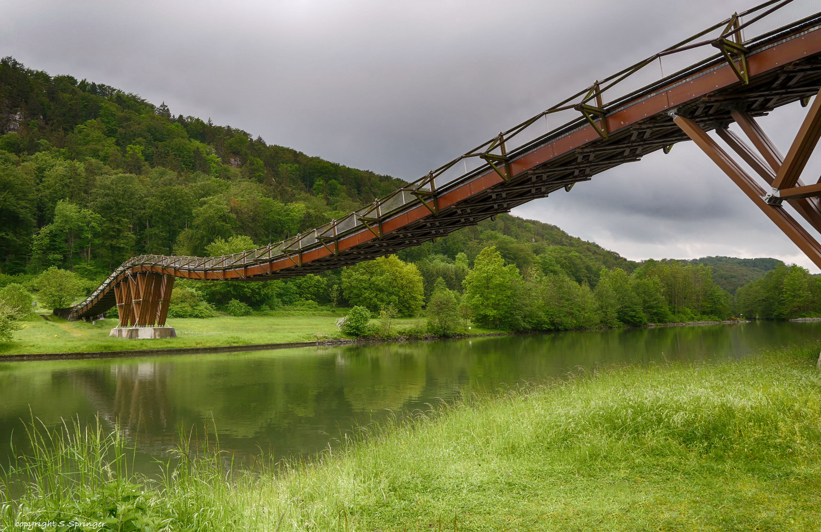 Holzbrücke "Tatzlwurm"