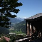 Holzhaus (Blick nach Fiesch(Schweiz))