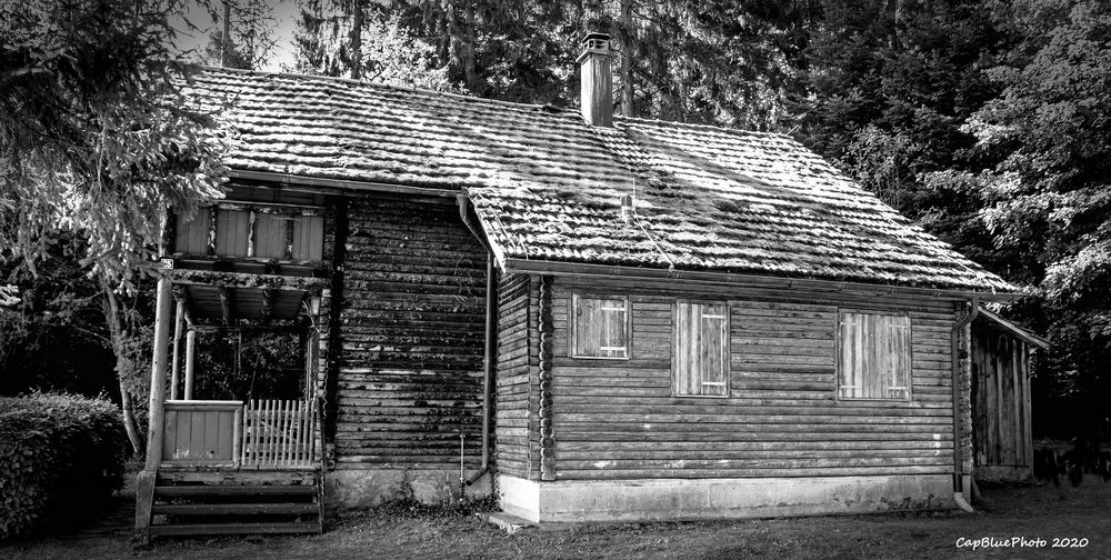 Holzhaus im Waldgebiet von der Gemeinde Seebach-Schernbach