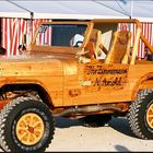 Holzjeep