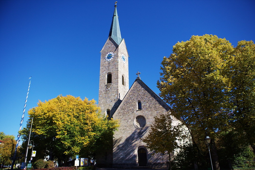 Holz(kirche)n