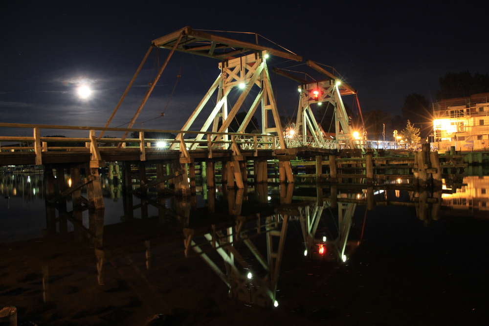 Holzklappbrücke