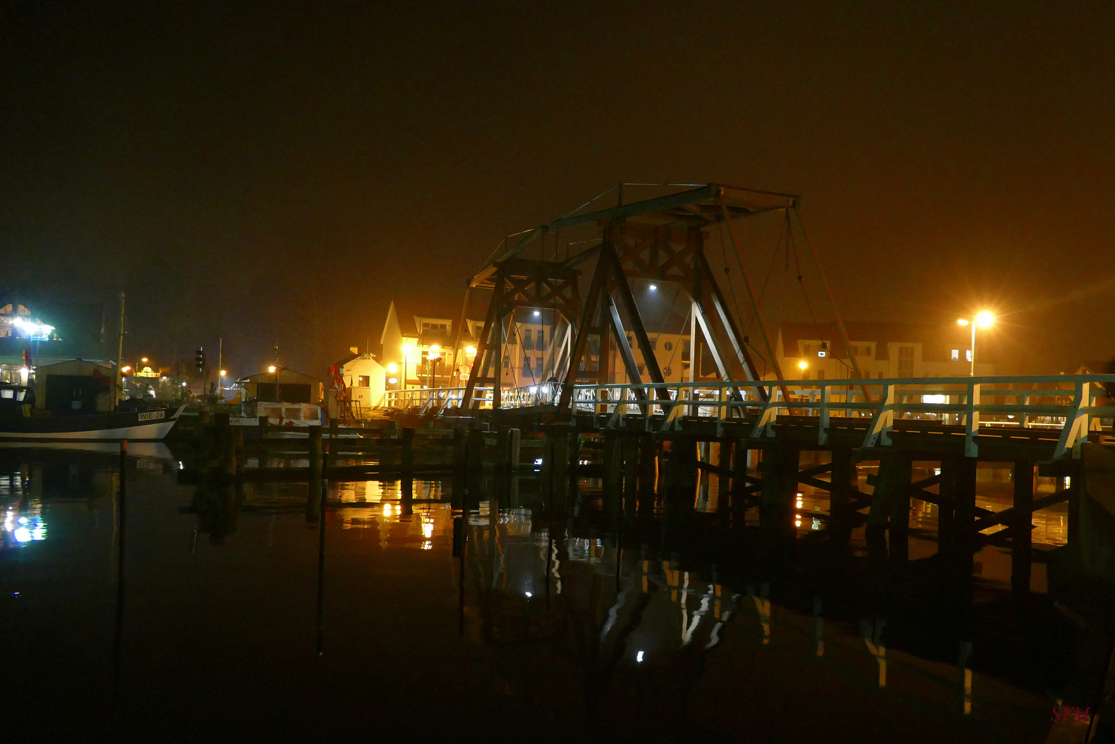 Holzklappbrücke ( Zugbrücke)