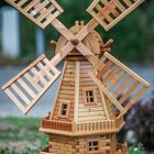 Holzmühle im Garten