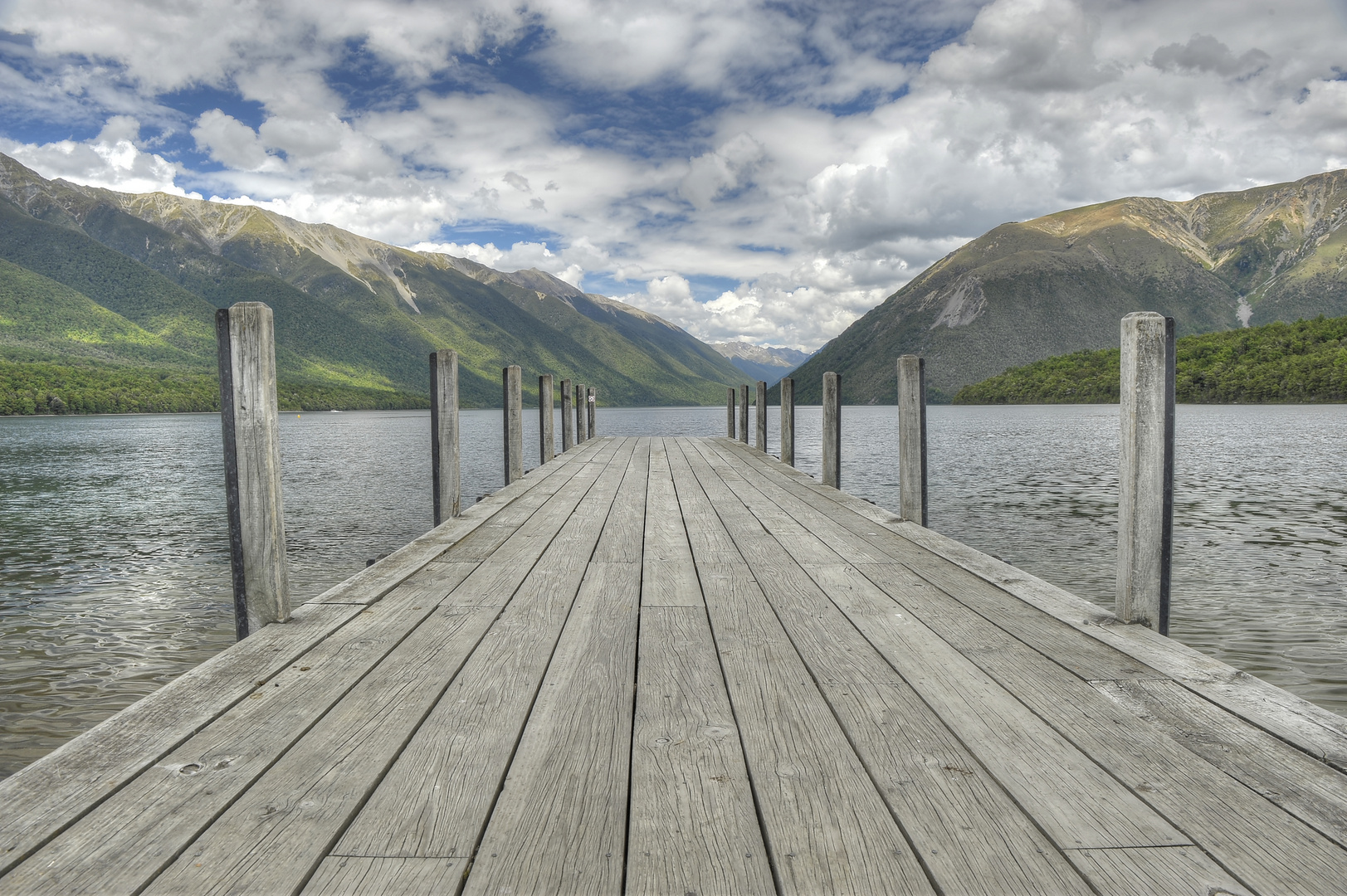 Holzsteg am Lake Rotoroa