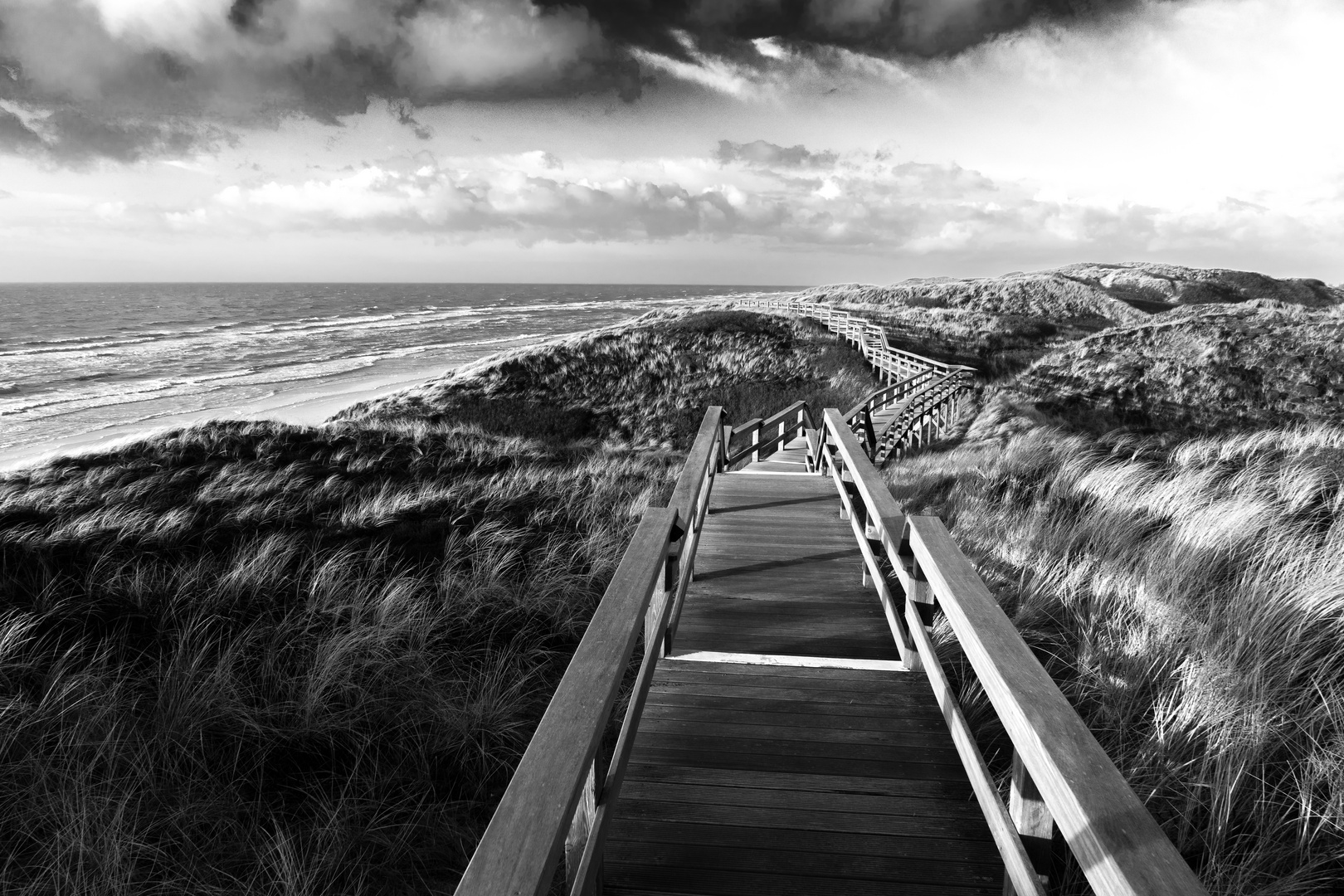 Holzweg durch die Dünen (Sylt)