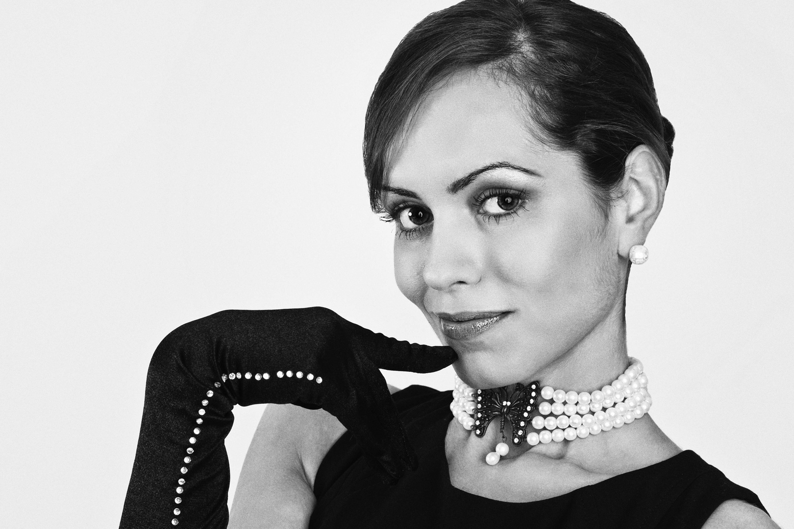 Homage An Audrey Hepburn Schwarz Weiss Foto Bild Portrait Portrait Frauen Studio Bilder Auf Fotocommunity