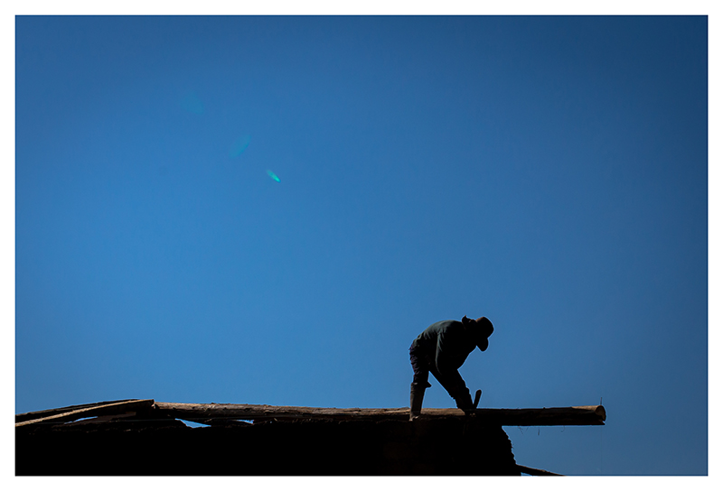 Hombres trabajando II