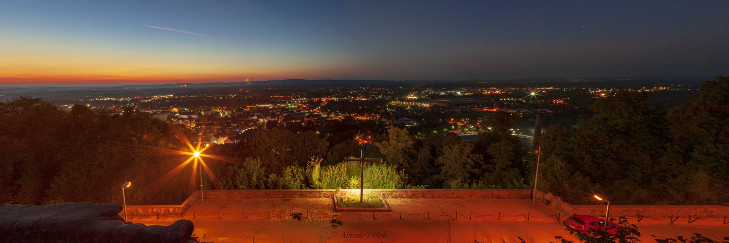 Homburg bei Nacht-_Panorama