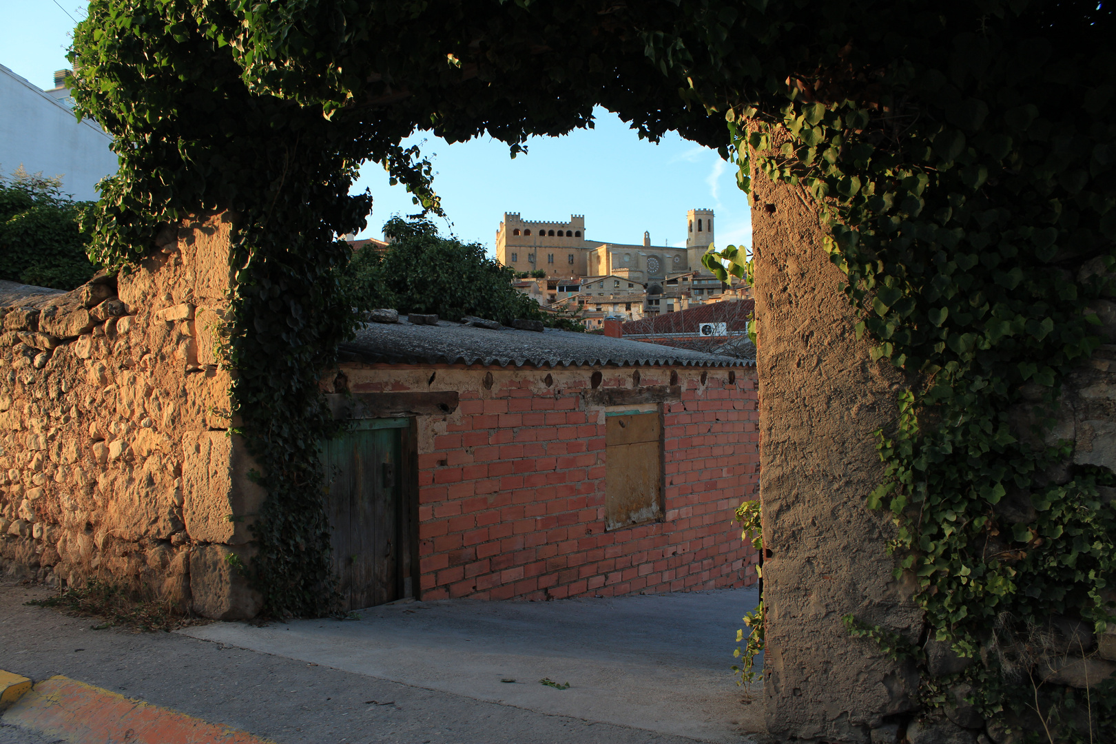 Homenaje  a las casas viejas, en Valderrobles  España 11