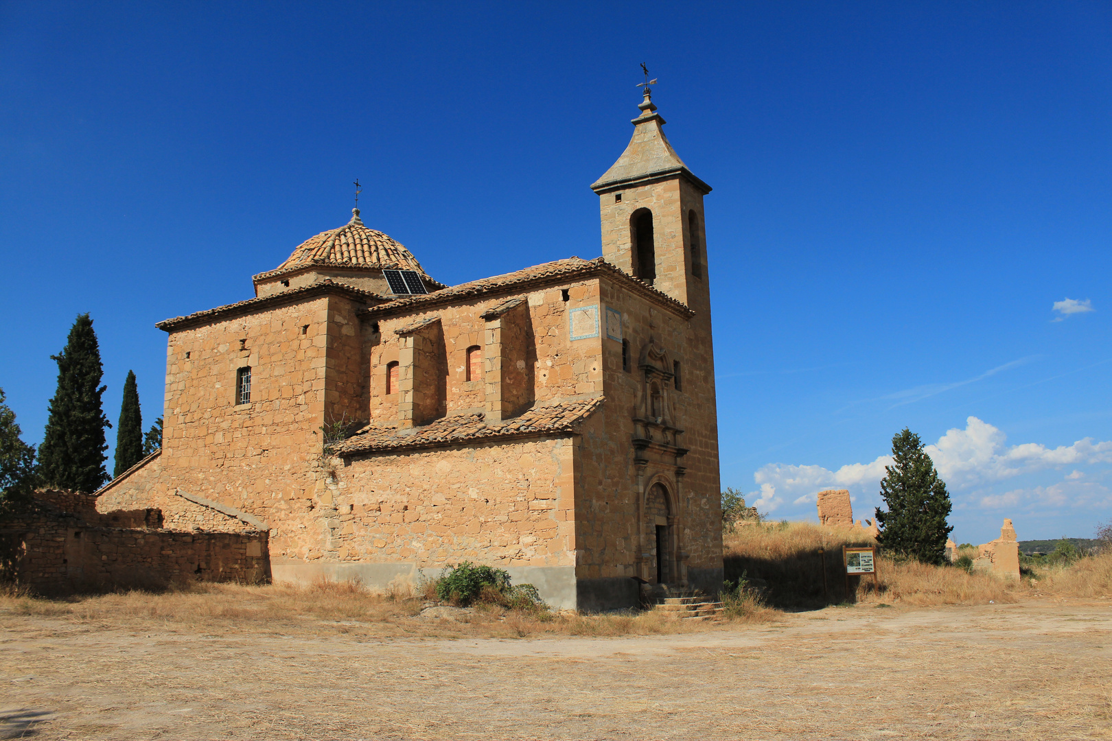 Homenaje lasa casa viejas 11, en Valderrobles, España