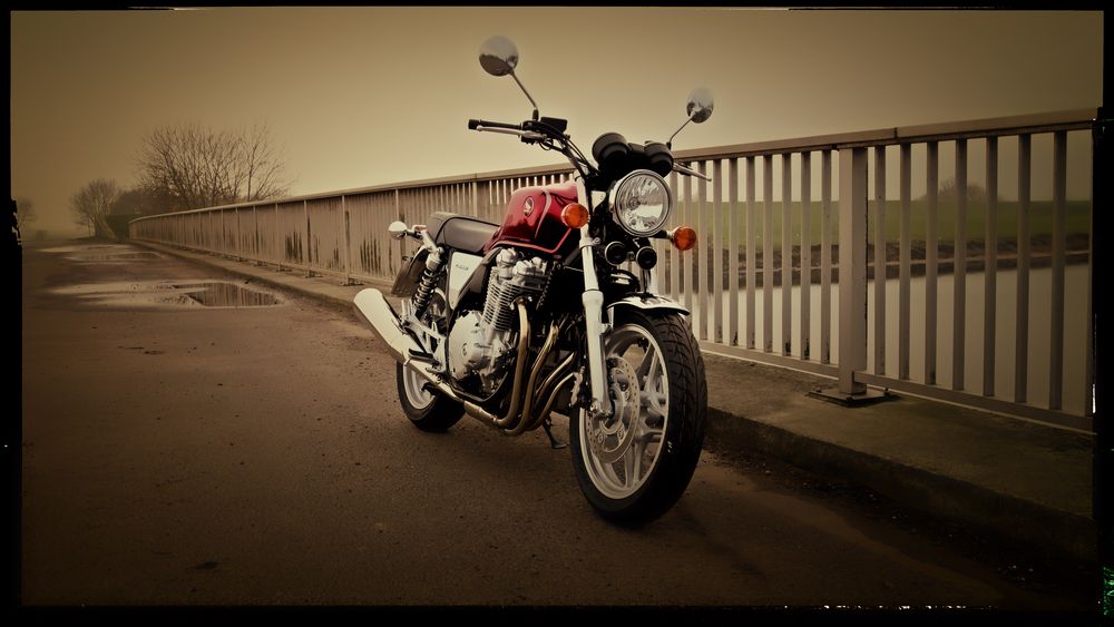 ~Honda CB 1100~