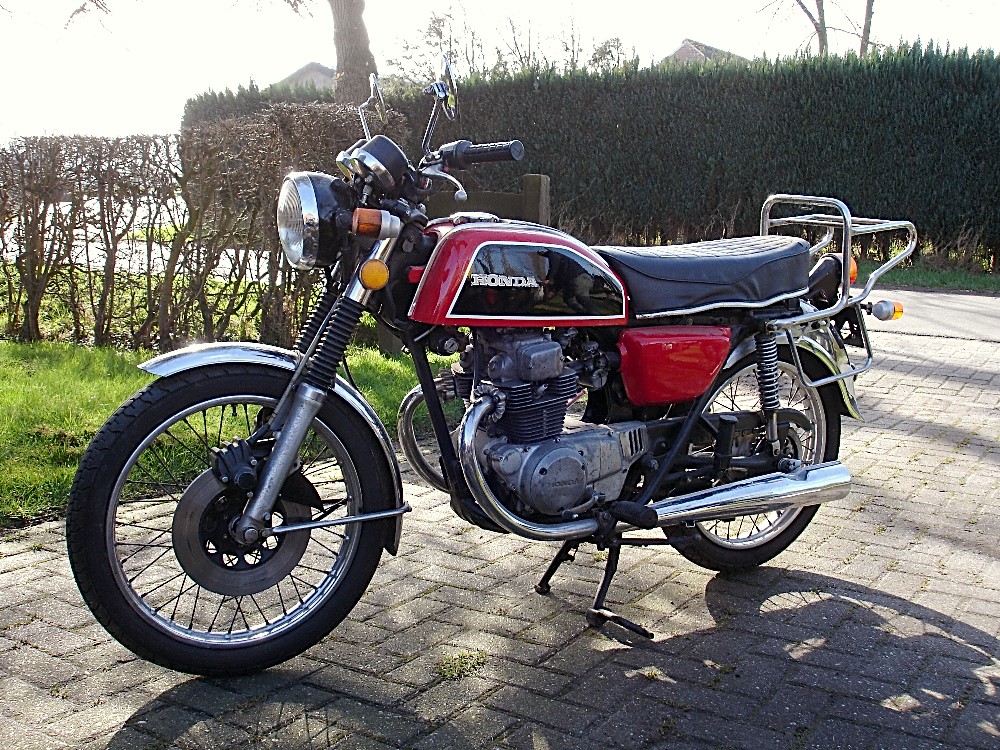 Honda CB 200, in gute Hände weiter gegeben