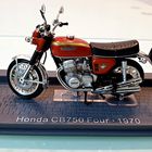 Honda CB/750 Four, (1970). 1/24 producido por Ixo.