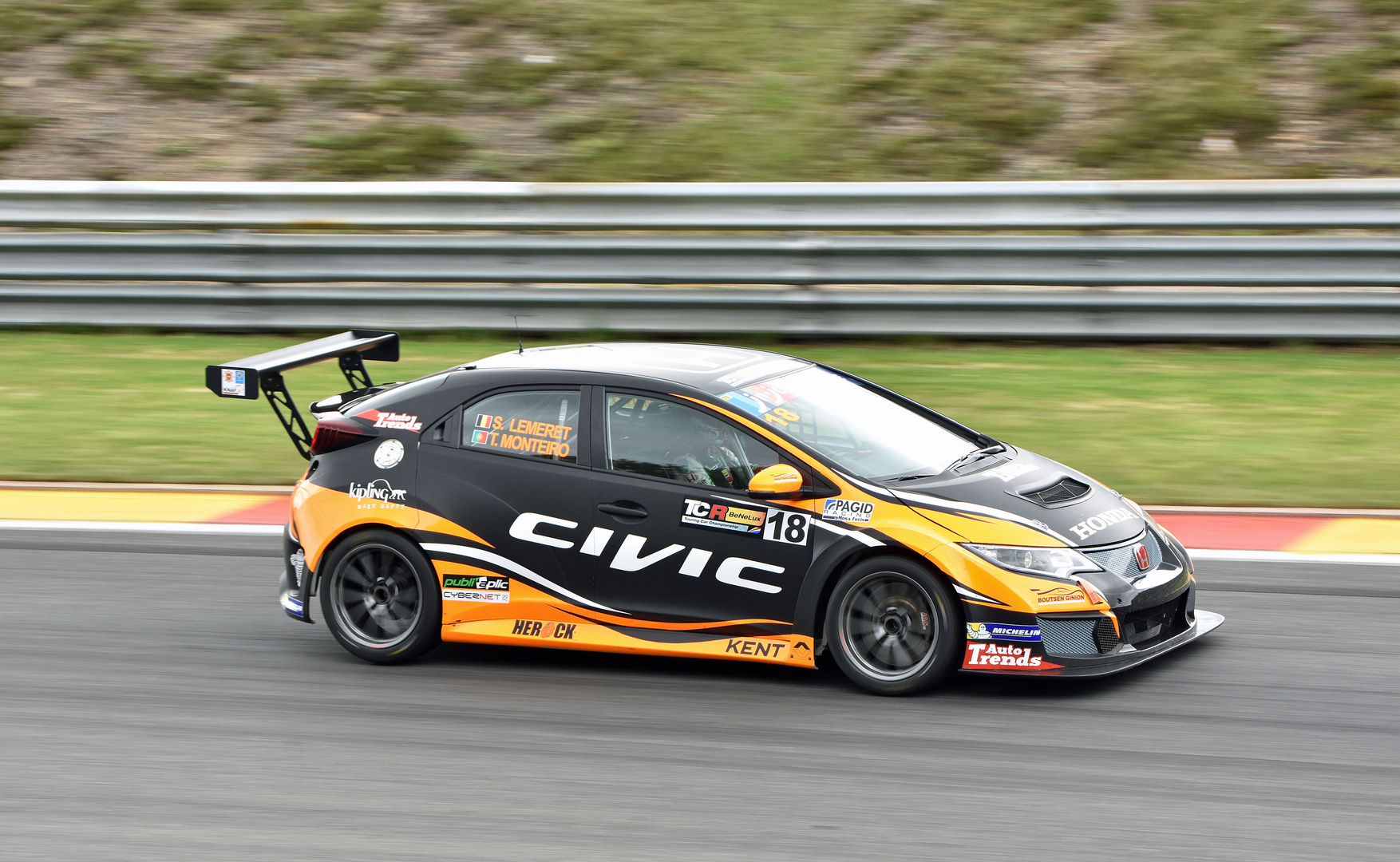 Honda Civic TCR