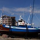 Hondarribia 12 - Une autre vue du bateau en raboud sur le port.