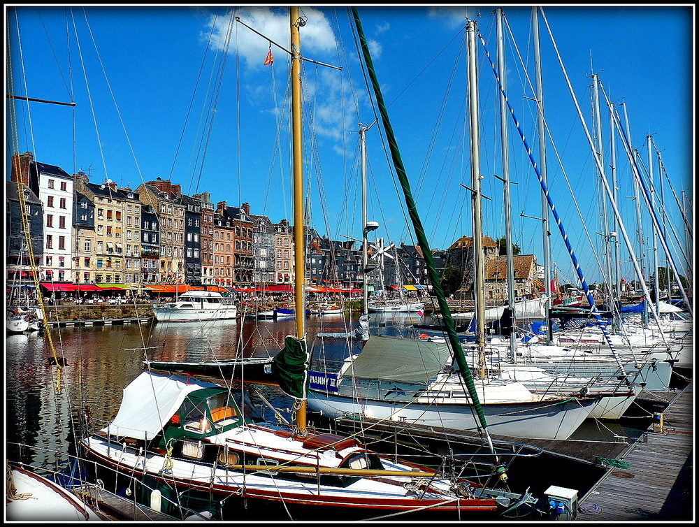 HONFLEUR - 2 -