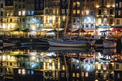 Honfleur by night
