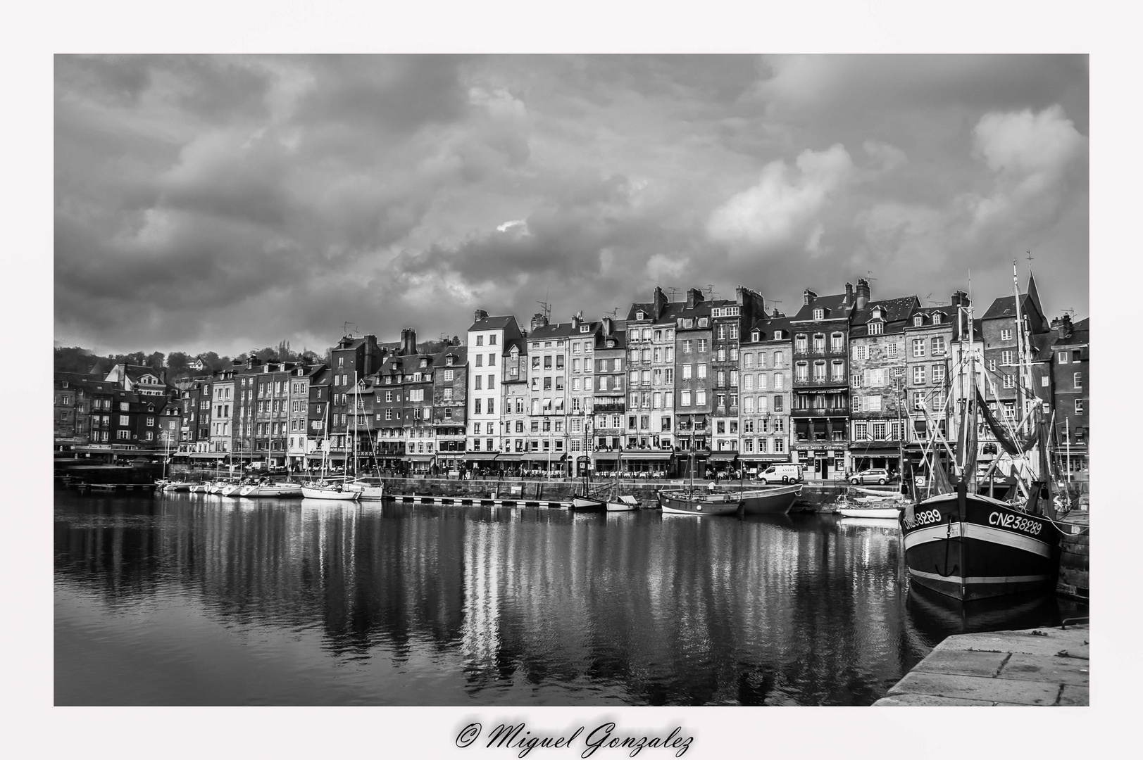 Honfleur le vieux Bassin