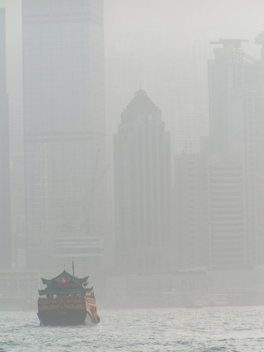 Hong Kong im Nebel