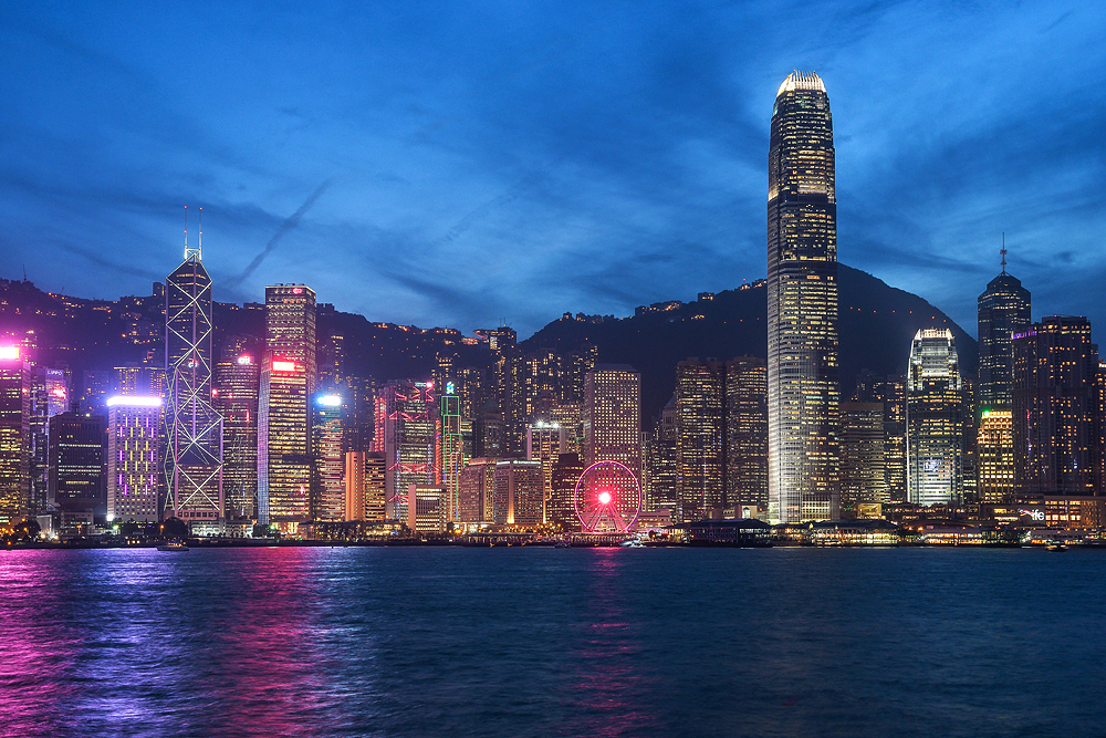 Hong Kong Island zur Blauen Stunde