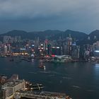 Hong Kong Skyline bei Dämmerung