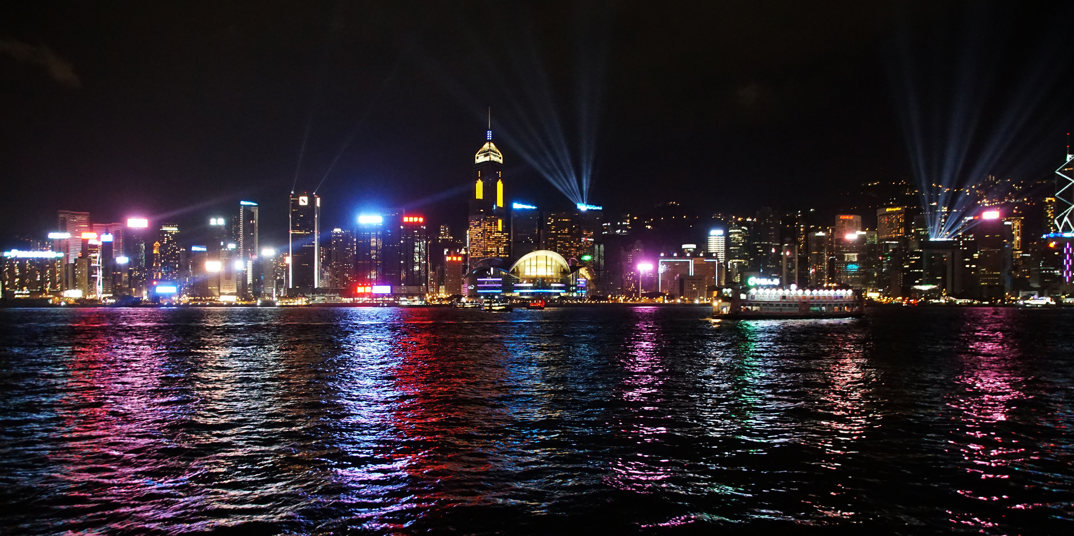 Hong Kong Symphony of Lights (1)