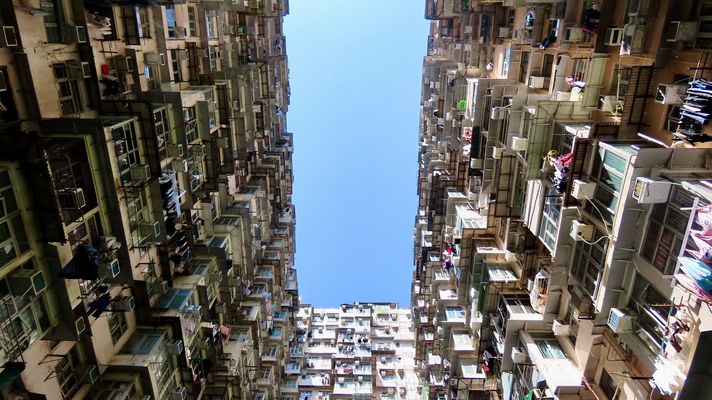 Hongkong (2025), Monster Building