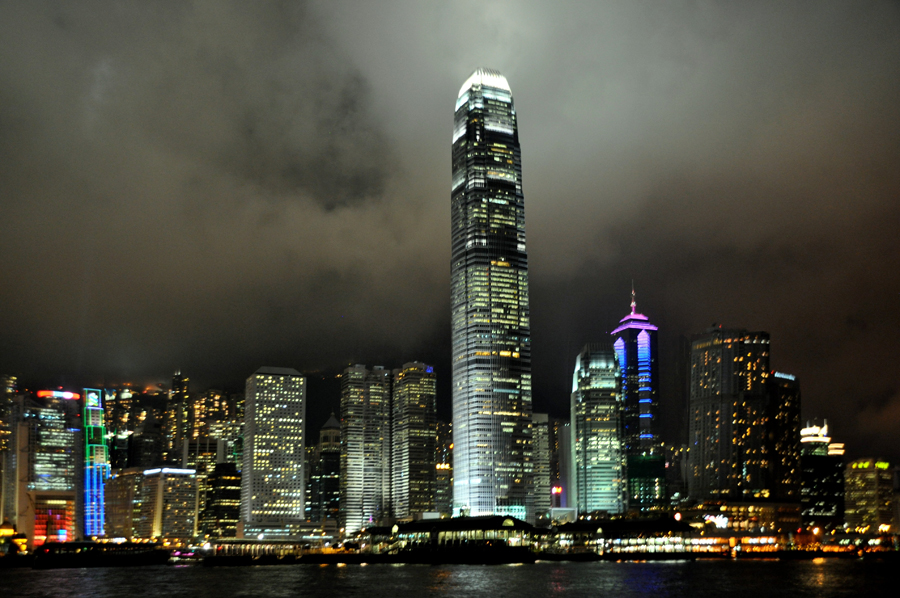 Hongkong Island bei Nacht