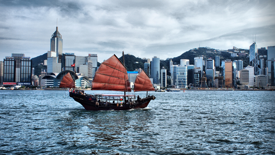 Hongkong Skyline "Pseudo-HDR"