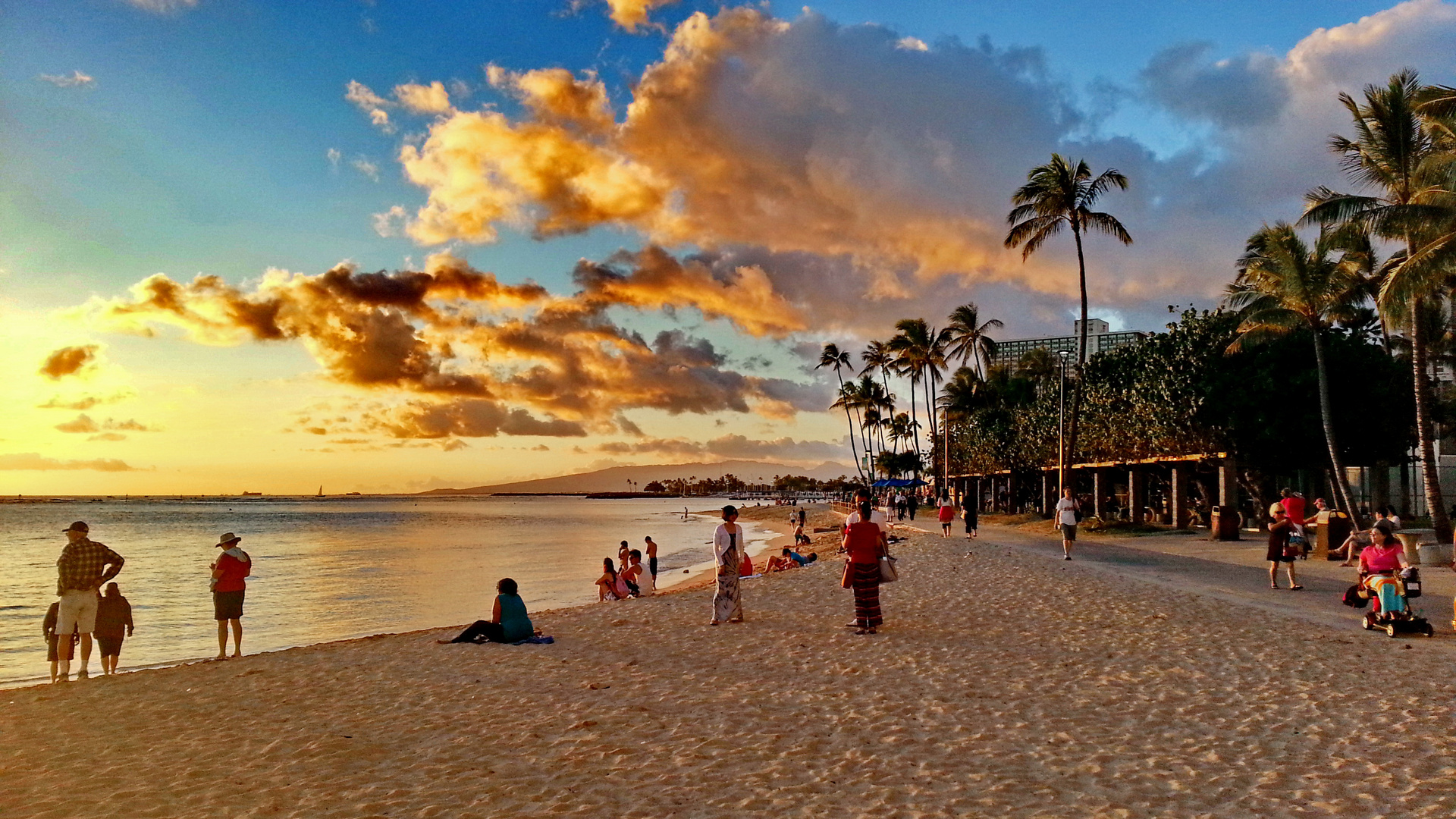 Honolulu Waikiki Beach