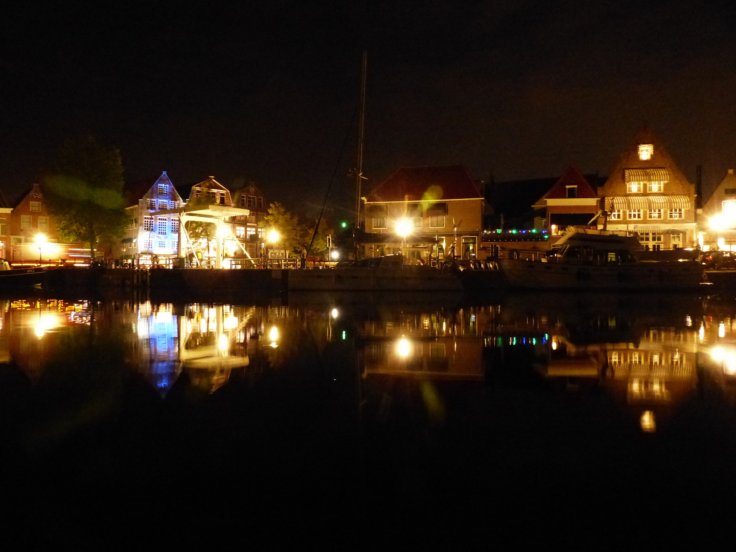 Hoorn bei Nacht