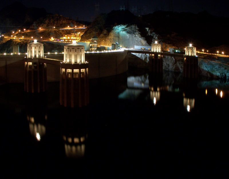 Hoover Dam at night