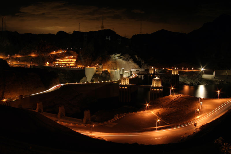 - Hoover Dam at night-