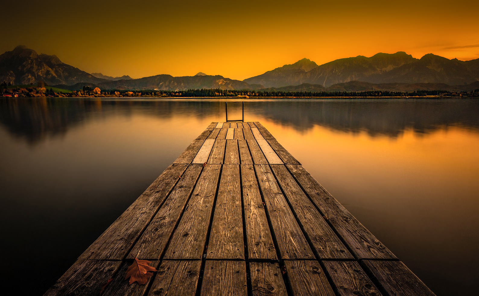 Hopfensee  an einem Herbstabend