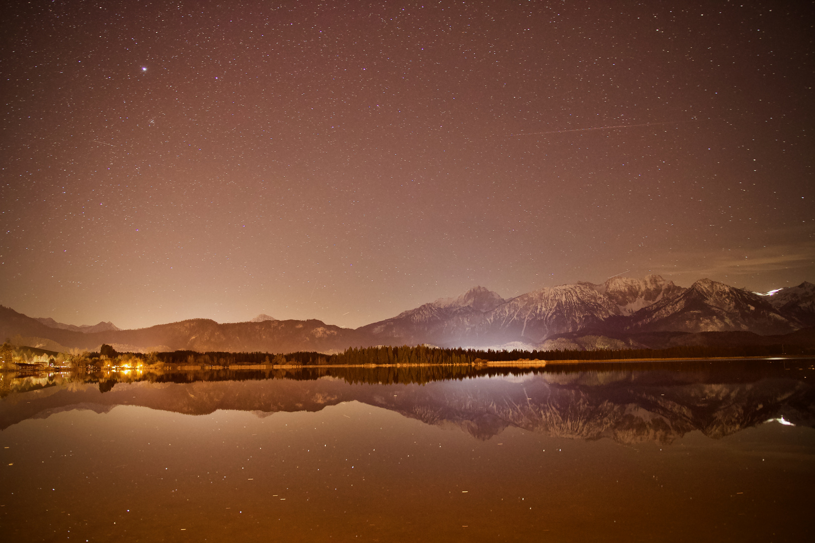 Hopfensee bei Nacht