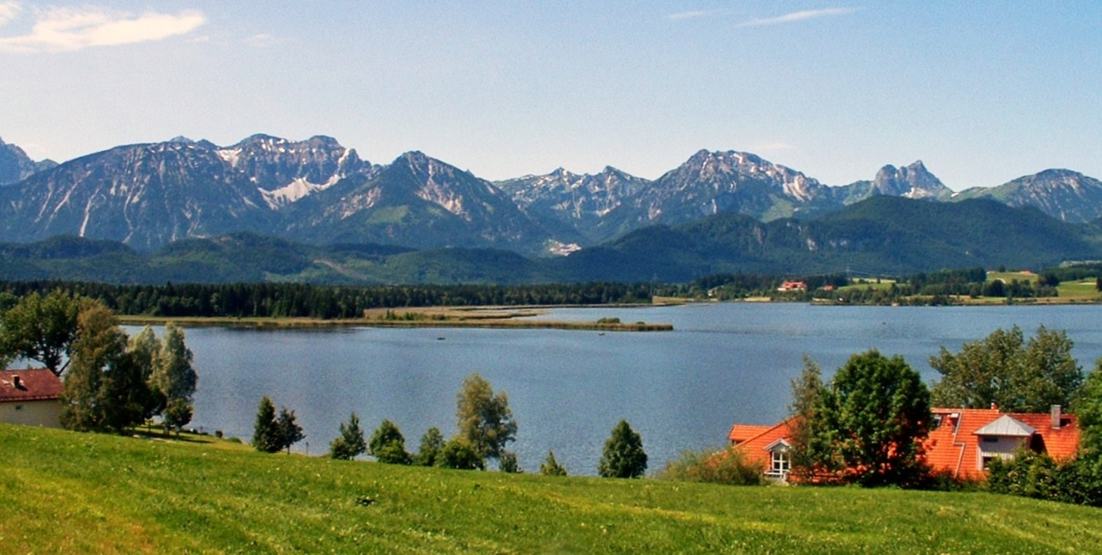 Hopfensee: Blick auf die Tannheimer Berge von der Höhenstraße