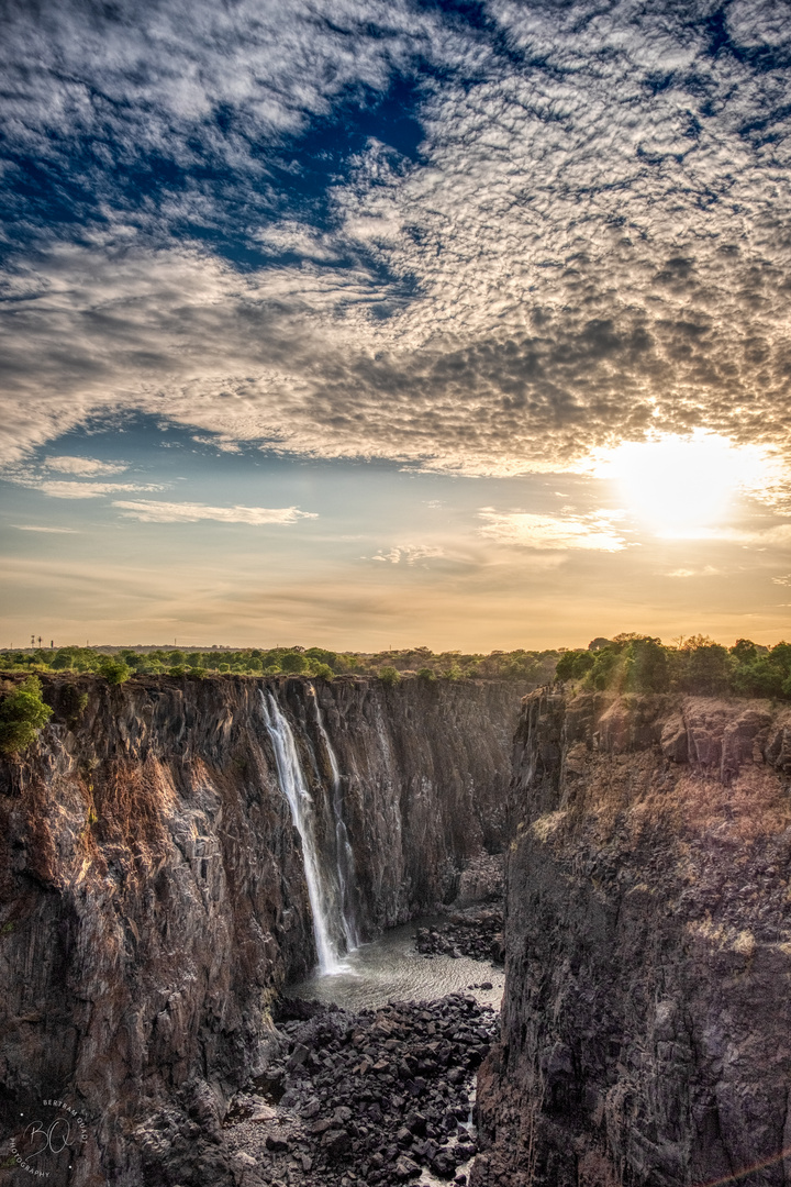 Horeseshoe Falls